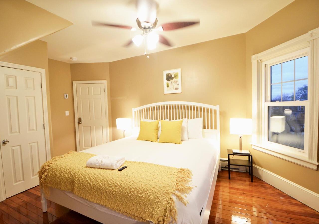 Private Bedrooms Long Term Stays Providence Exterior photo